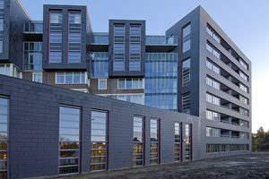 Woonzorgcentrum Wilgenhof Eindhoven : lijnenspel in de gevel : odeon architecten