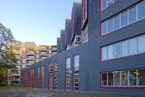 Woonzorgcentrum Wilgenhof Eindhoven : abstracte gevel met vriendelijk kleuraccent : odeon architecten