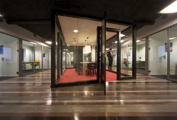 Ernst & Young Eindhoven : interieur : odeon architecten